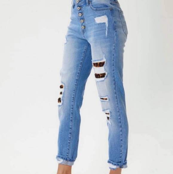 Kancan Leopard Patch Distressed Jeans 🔥 - Picture 1 of 3
